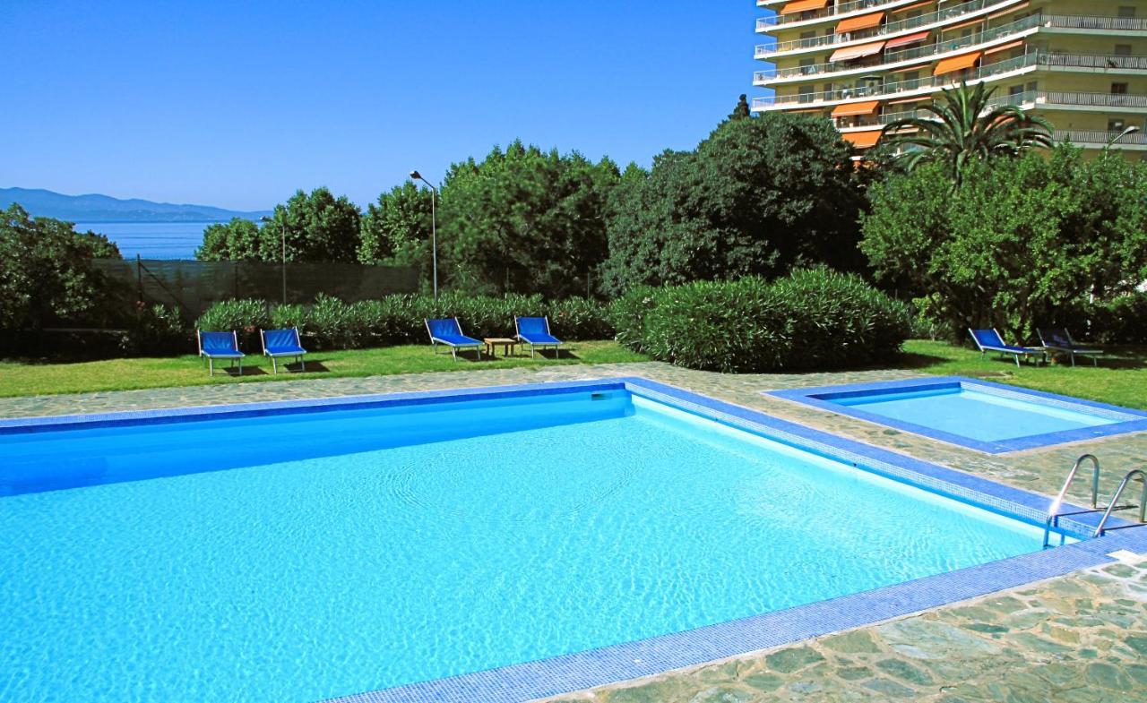 Sun Beach Аячо Екстериор снимка